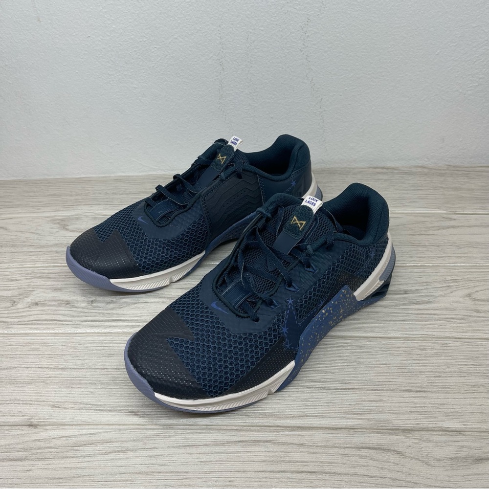 Nike Metcon 7 Sail/Navy Blue DM9212-400 Womens Size 9 - Picture 2 of 8